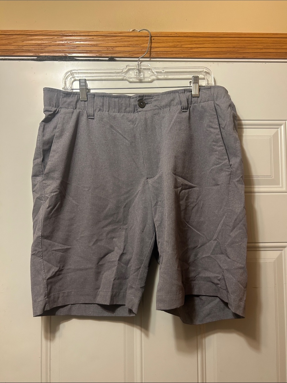 Under Armour Shorts 36